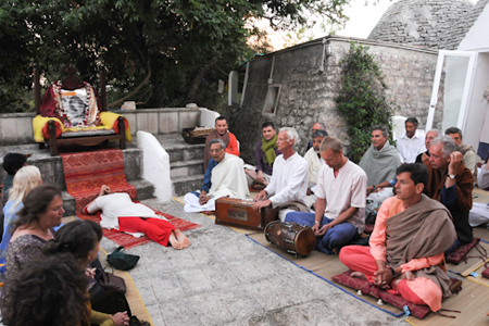 Ashram Cisternino